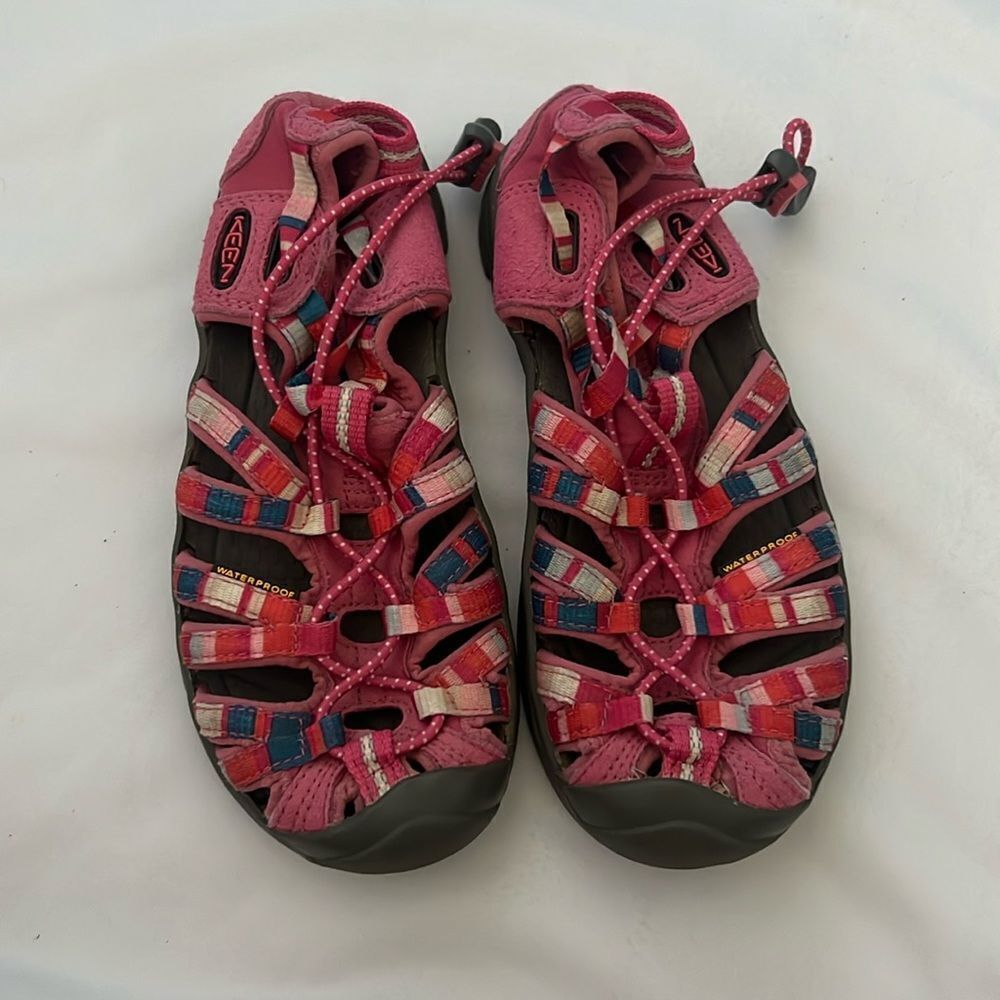 Keen Whisper Raya Waterproof Closed Toe Sandals size 1